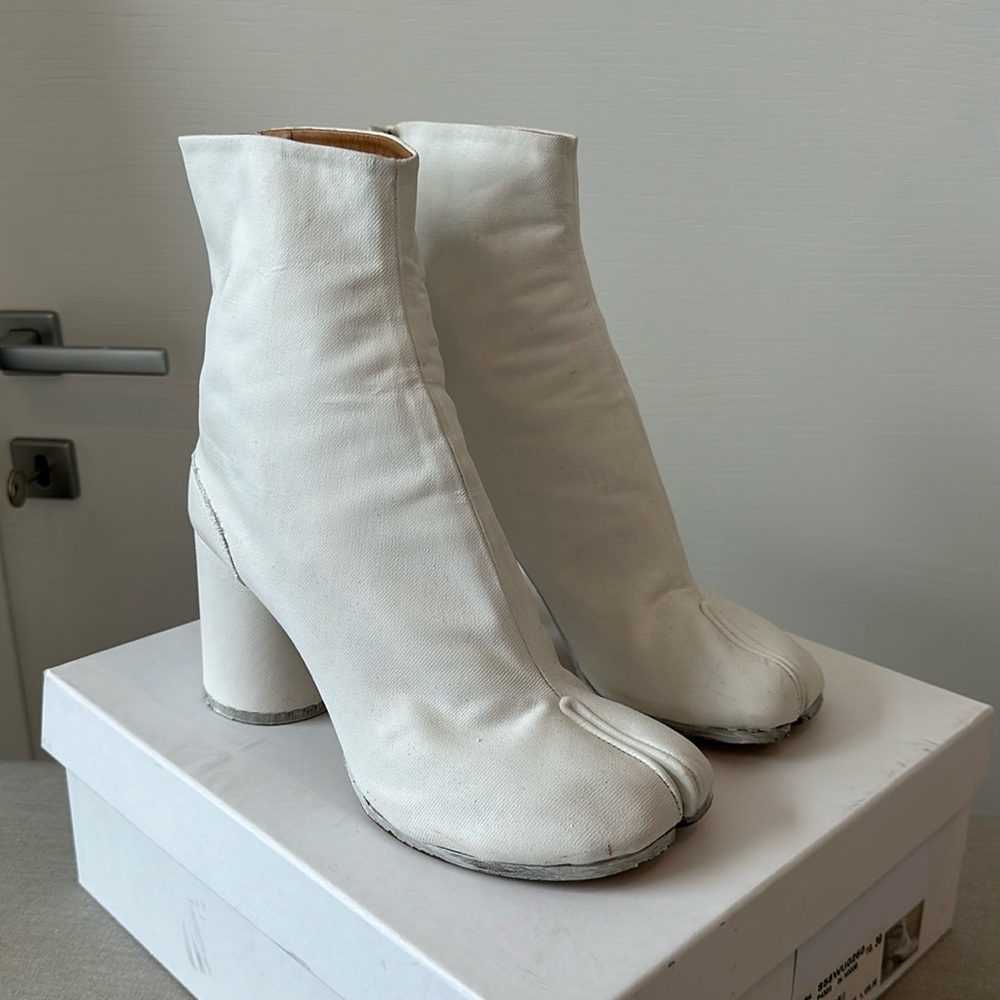 Maison Margiela Tabi Bianchetto Boots // Sz. 39 // Excellent Condition